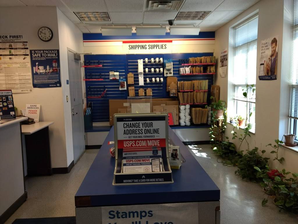 United States Postal Service | 1438 N Main St, Madison, VA 22727, USA | Phone: (800) 275-8777