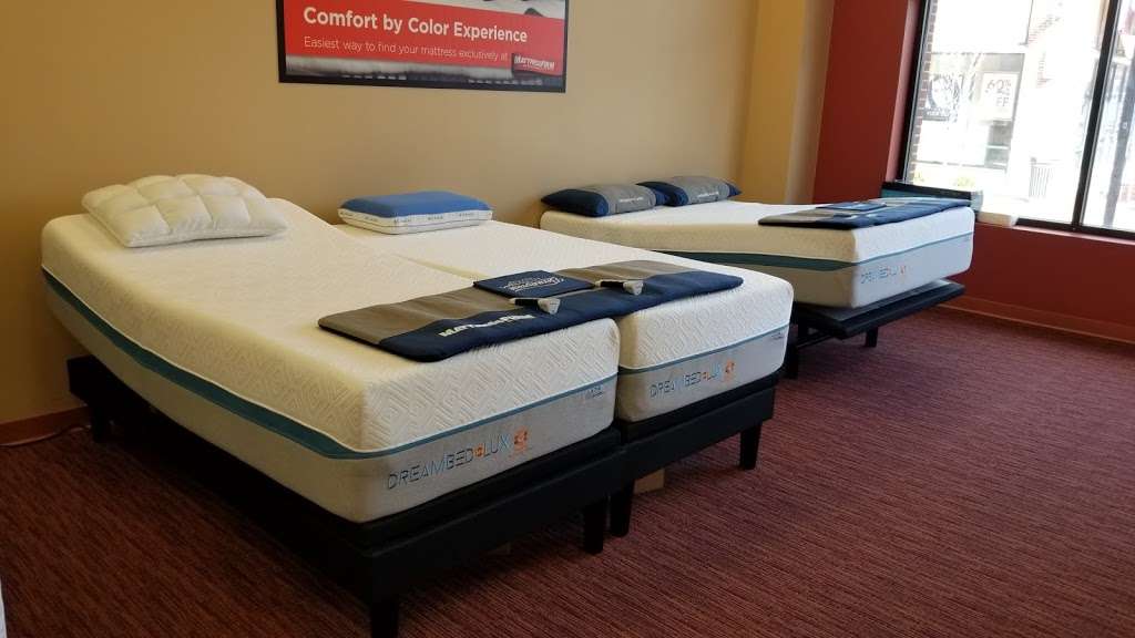 Mattress Firm Village at Leesburg | 1612 Village Market Boulevard Southeast #110, Leesburg, VA 20175, USA | Phone: (703) 771-8404