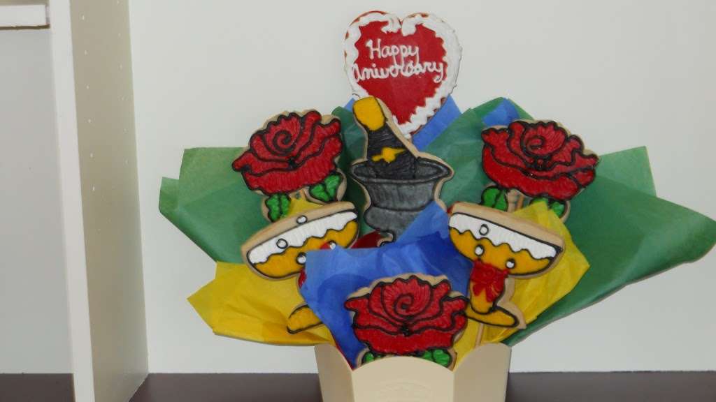 Cookies By Design & Fruit Bouquets | 7698 Belair Rd, Baltimore, MD 21236, USA | Phone: (410) 663-1388