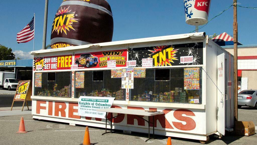 Alhambra Knights of Columbus Fireworks Stand | 725 E Main St, Alhambra, CA 91801, USA | Phone: (888) 869-3124