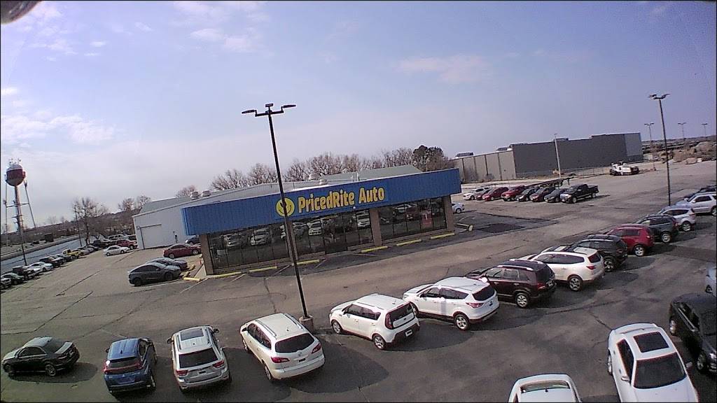 PricedRite Auto Sales | 1235 W O St, Lincoln, NE 68528, USA | Phone: (402) 475-1335