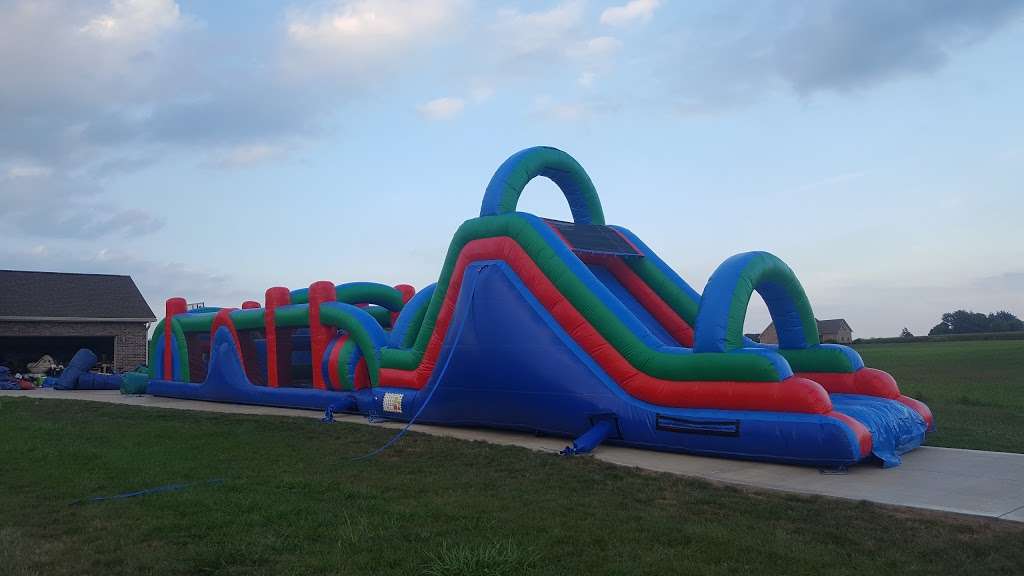 FUN JUMPS BOUNCE HOUSE RENTALS LLC | 6638 E 300 S, Greenfield, IN 46140, USA | Phone: (317) 223-7965