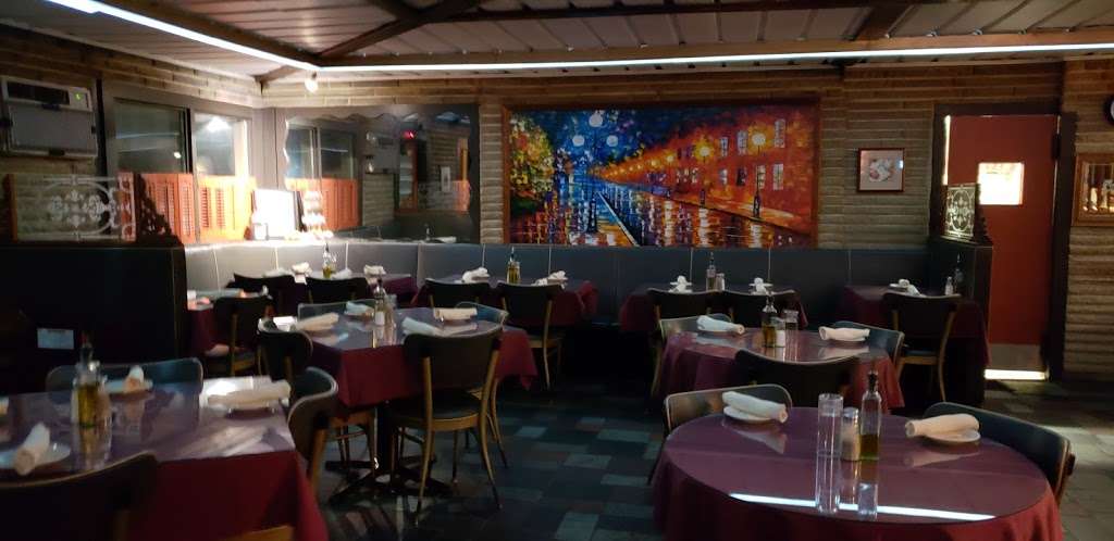 Terrys Italian Restaurant | 200 S Delaware Dr, Easton, PA 18042, USA | Phone: (610) 252-5330