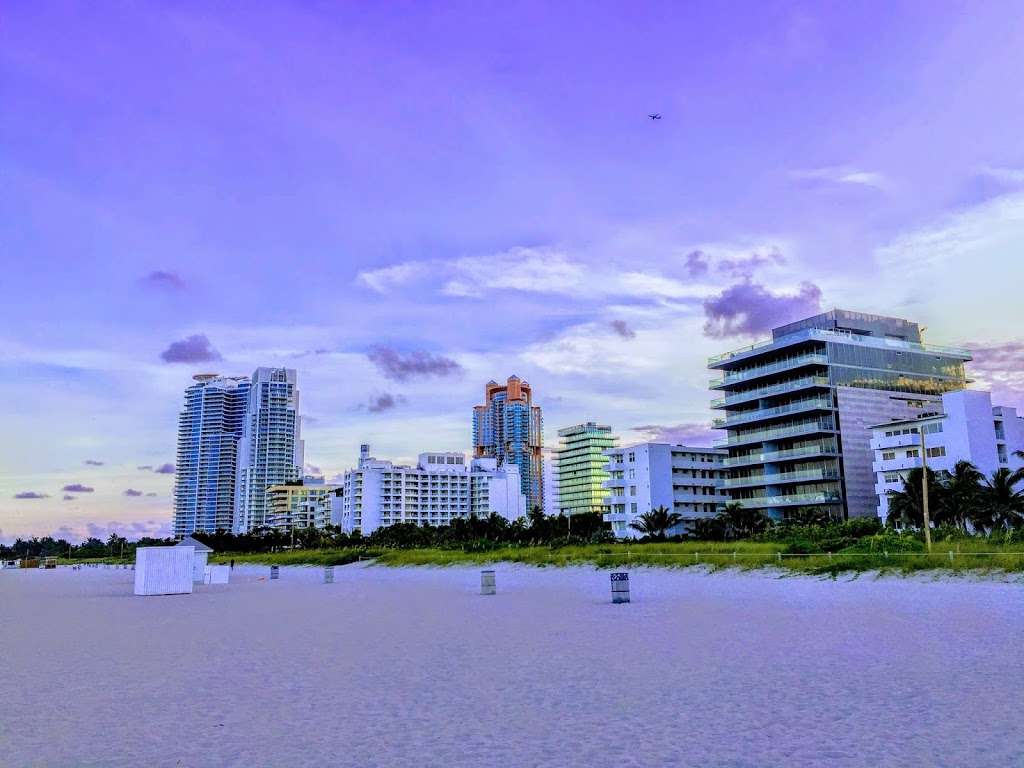 3rd Street Beach Yoga | 3rd St & Ocean Drive, Miami Beach, FL 33139, USA | Phone: (786) 529-6423