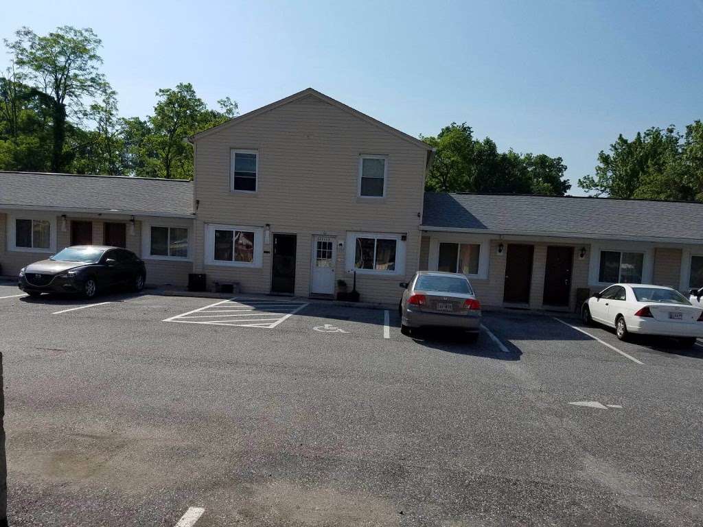 Colony Motel | 11111 Pulaski Hwy, White Marsh, MD 21162, USA | Phone: (410) 335-6577