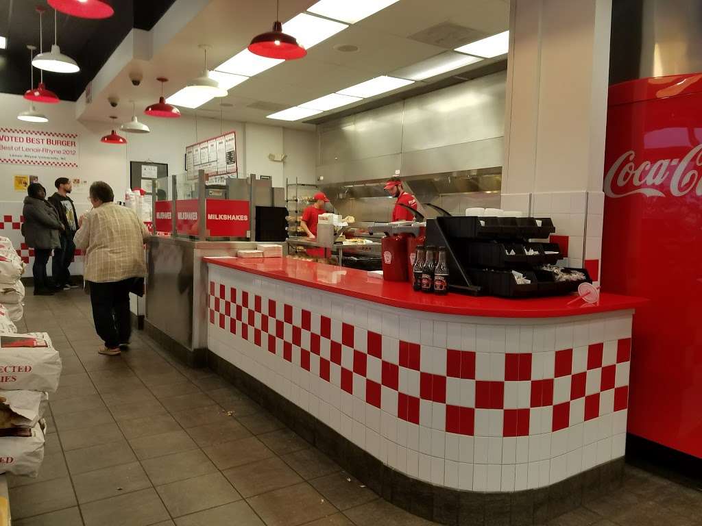 Five Guys | 1520 US Hwy 70 SE, Hickory, NC 28602, USA | Phone: (828) 855-3235