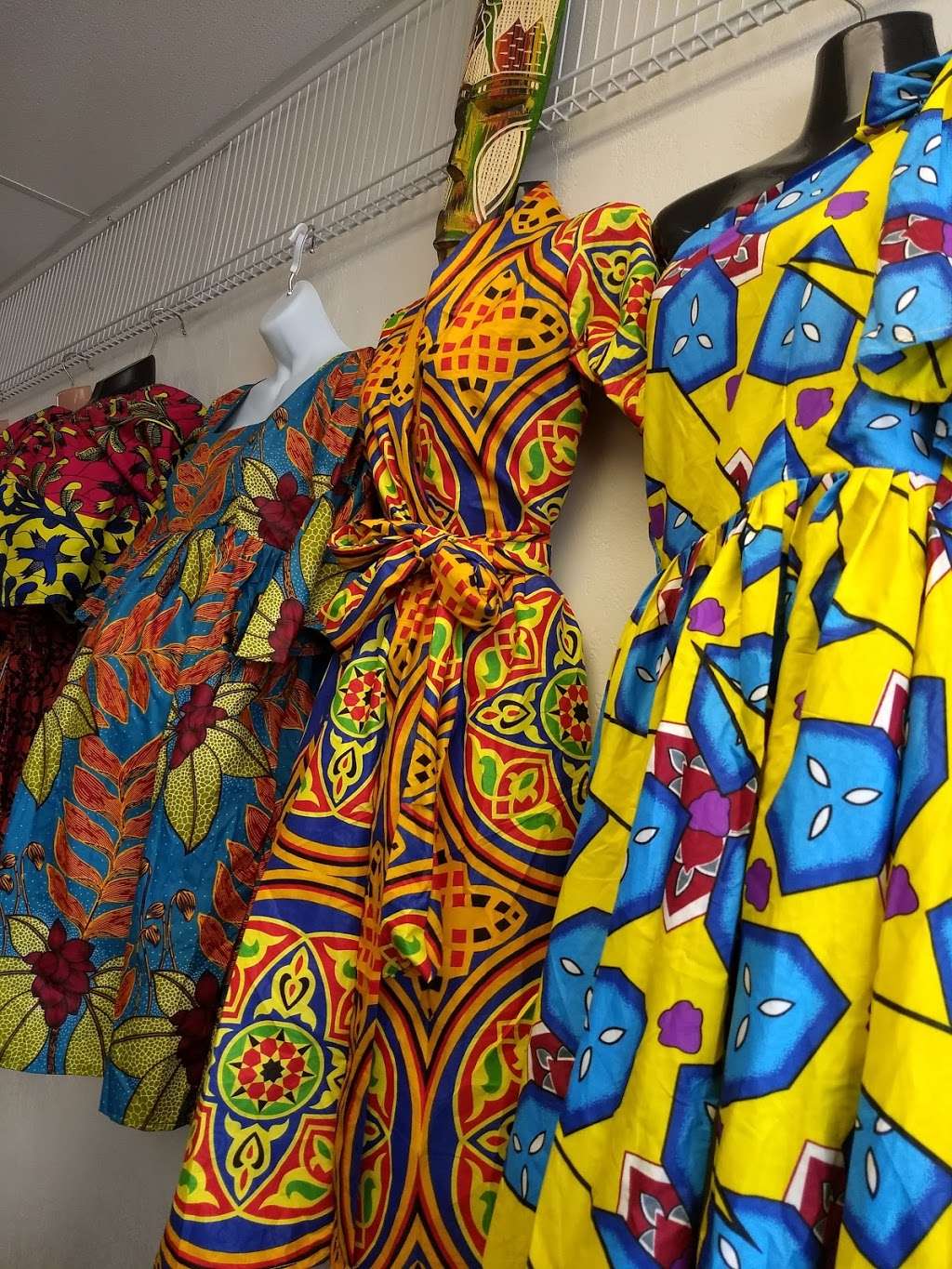 Veroex African wears and fabrics | 850 Cypress Creek Pkwy, Houston, TX 77090, USA | Phone: (832) 872-3889