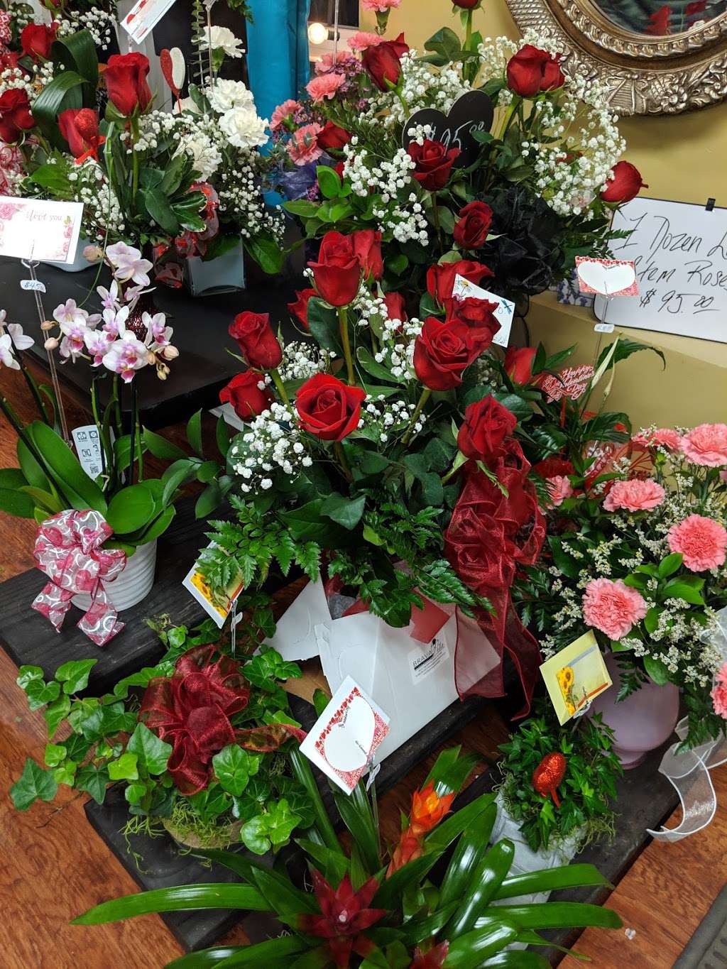 Brava Vita Flowers & Gifts - Sewell, NJ Florist | 342A Egg Harbor Rd, Sewell, NJ 08080, USA | Phone: (856) 256-2020