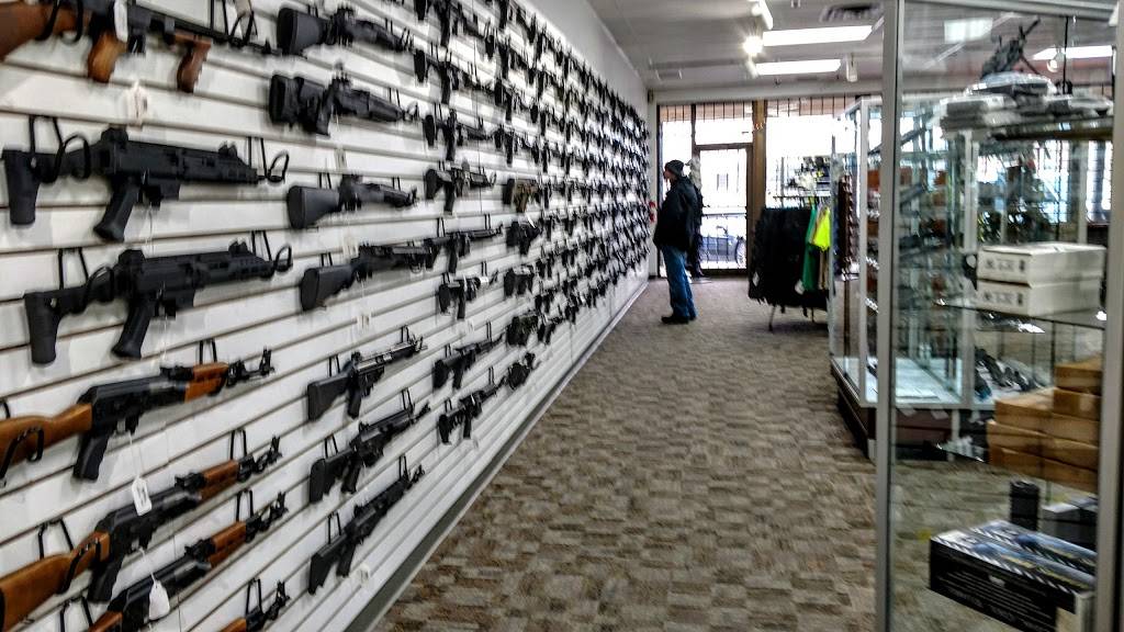 Bills Gun Shop & Range Robbinsdale | 4080 W Broadway Ave, Robbinsdale, MN 55422, USA | Phone: (763) 533-9594