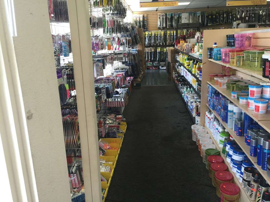 CDC Beauty Supply | 1215 E Main St, El Cajon, CA 92021, USA | Phone: (619) 447-0708