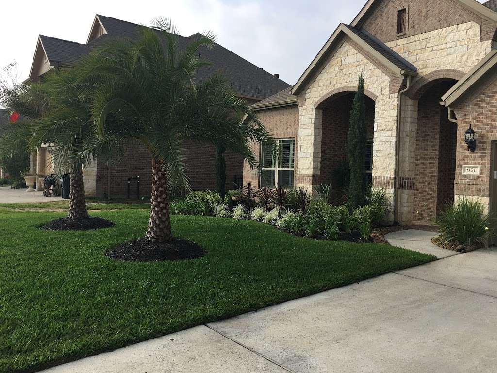 CREATIVE WOOD WORKS & LANDSCAPING of League City | 2525 St Christopher Ave suite 2024, League City, TX 77573, USA | Phone: (281) 889-0598
