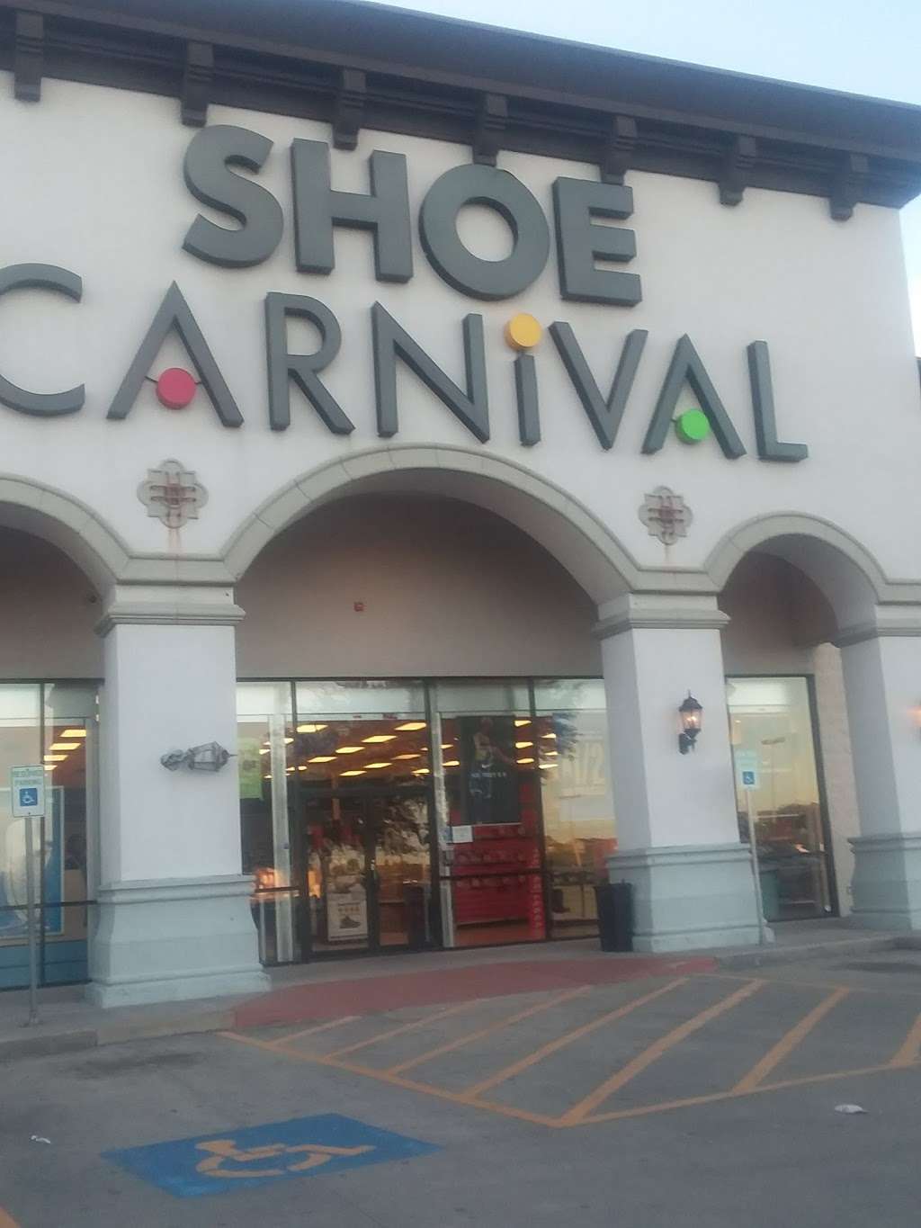 Shoe Carnival | 5969 East Sam Houston Pkwy N, Houston, TX 77049, USA | Phone: (281) 458-4887