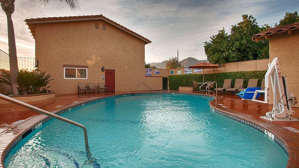 Best Western La Posada Motel | 827 W Ventura St, Fillmore, CA 93015, USA | Phone: (805) 524-0440