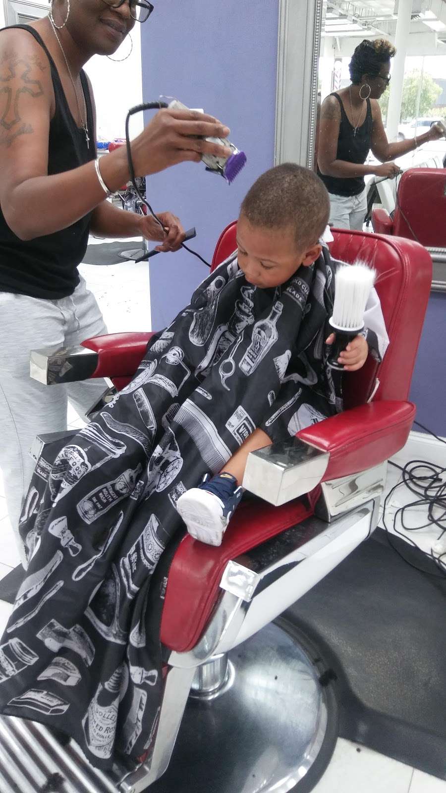 Elevations The Barbershop | 3105 Fondren Rd, Houston, TX 77063, USA | Phone: (832) 251-8300