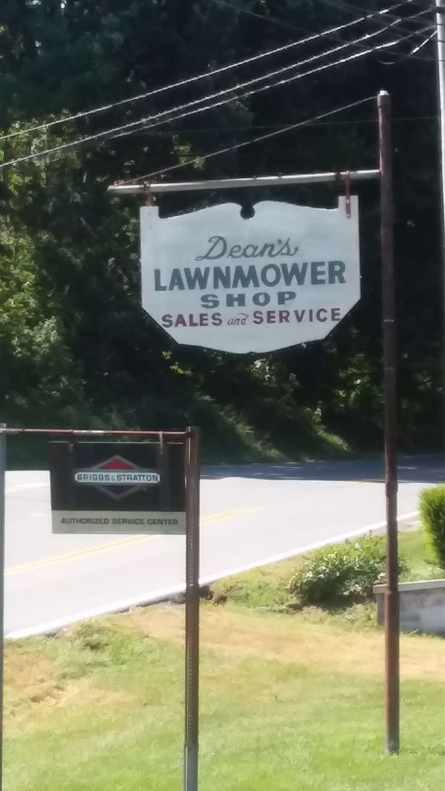 Deans Lawn Mower Shop | 3235 Flowing Springs Rd, Shenandoah Junction, WV 25442, USA | Phone: (304) 725-2908