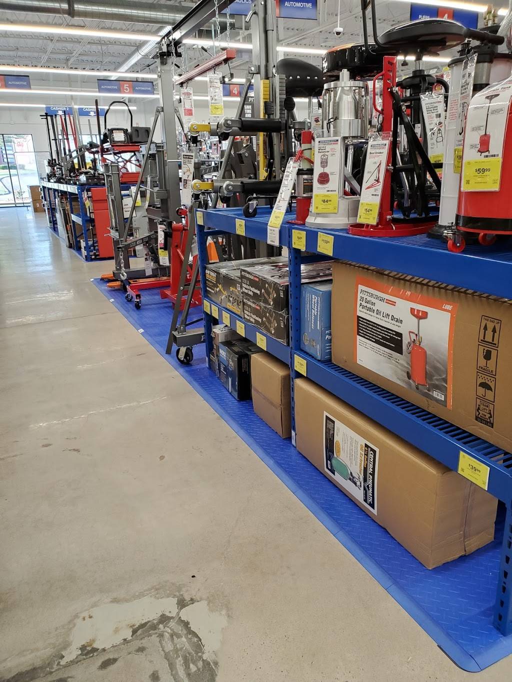 Harbor Freight Tools | 8027 Northwest Expy, Oklahoma City, OK 73162, USA | Phone: (405) 666-0505