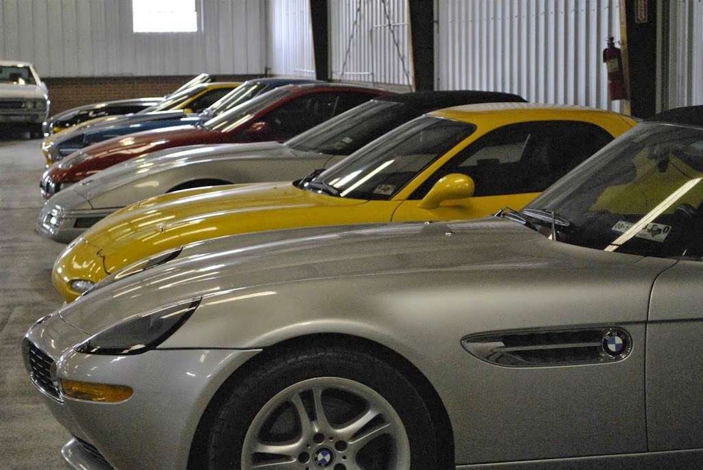 Alara Garage | 3233 W 11th St, Houston, TX 77008, USA | Phone: (713) 862-3500