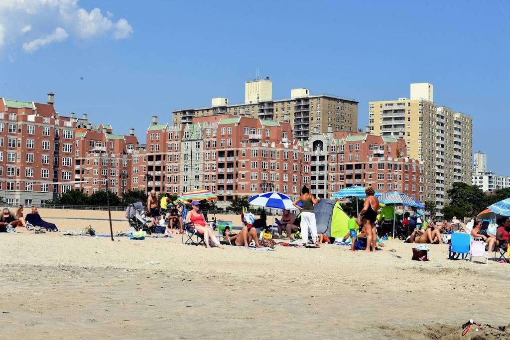 Brighton Beach | 601 Riegelmann Boardwalk, Brooklyn, NY 11235 | Phone: (718) 946-1350