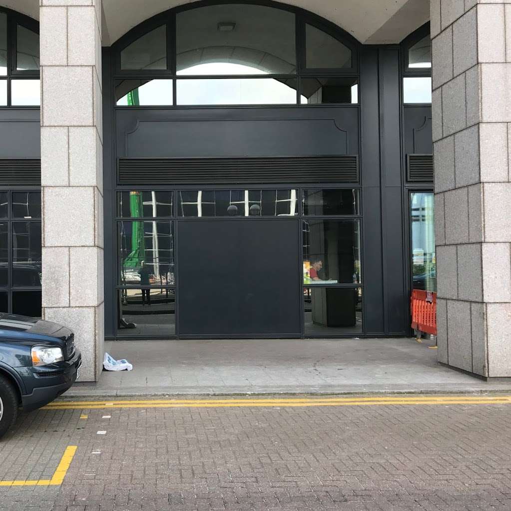 PureGym London East India Dock | Unit G.07 The Import Building Clove Crescent Republic, Poplar, London E14 2BE, UK | Phone: 0344 477 0005