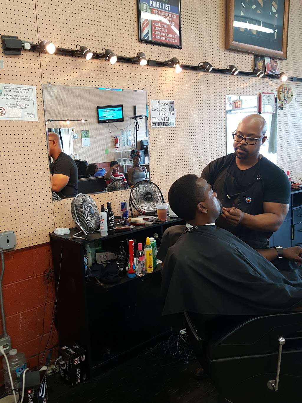 Barber Clique | 15405 Cottage Grove Ave, Dolton, IL 60419, USA | Phone: (708) 849-4099