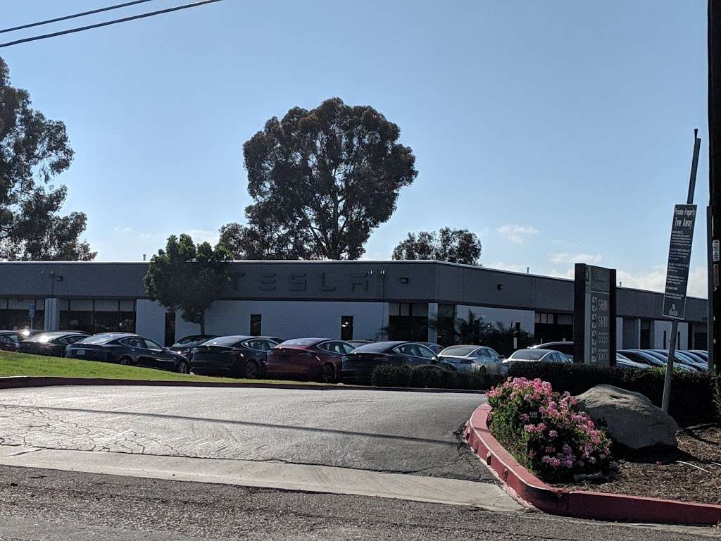 Tesla Kearny Mesa Service/Delivery Hub | 5600 Kearny Mesa Rd, San Diego, CA 92111, USA | Phone: (858) 285-3905