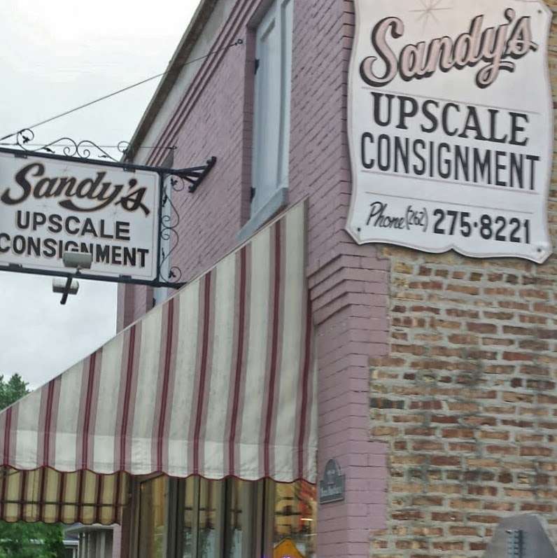 Sandys Upscale Consignment | 212 N Main St, Walworth, WI 53184, USA | Phone: (262) 275-8221