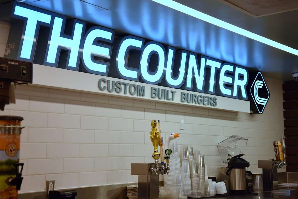 The Counter | Terminal 7, 1 World Way, Los Angeles, CA 90045, USA | Phone: (424) 227-4423
