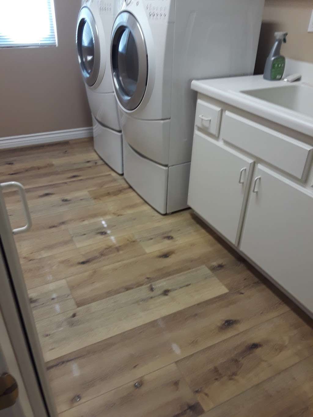 Houston Floors | 8663 Base Line Rd, Rancho Cucamonga, CA 91730, USA | Phone: (909) 980-4935