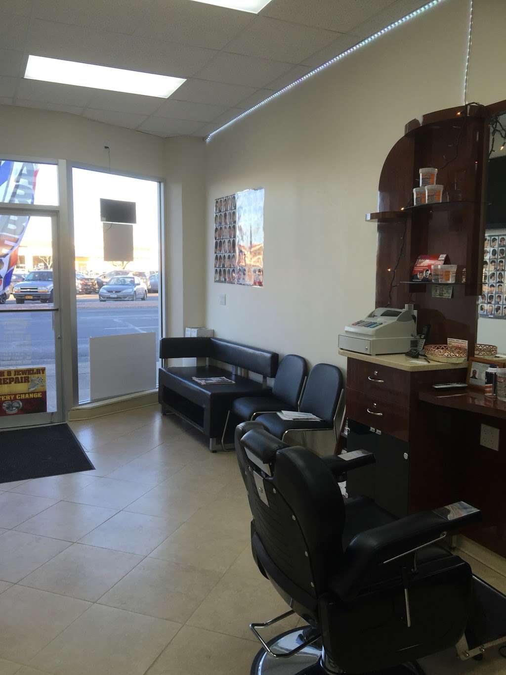 Oceanview Barber Shop | 58 E Park Ave, Long Beach, NY 11561, USA | Phone: (516) 889-8311