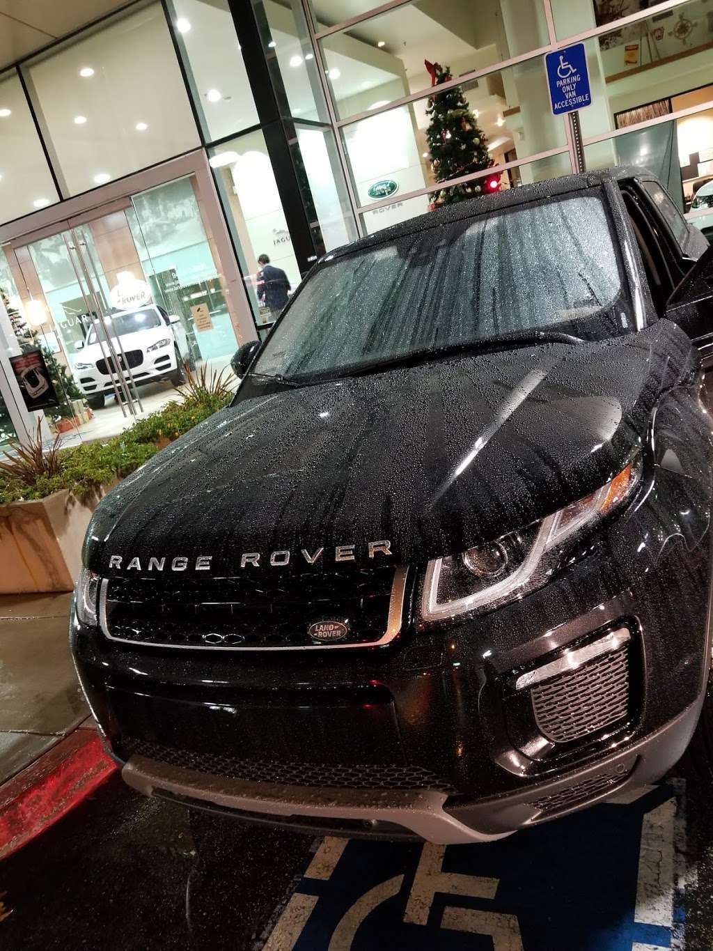 Land Rover Mission Viejo | 28701 Marguerite Pkwy, Mission Viejo, CA 92692, USA | Phone: (949) 973-9800