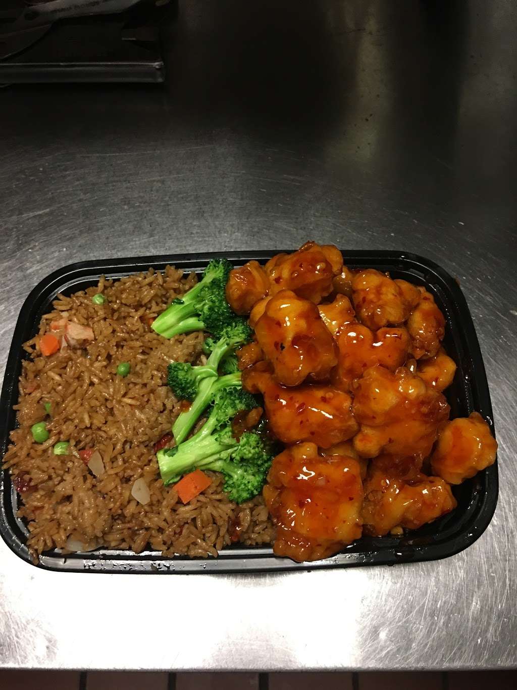 Shang Hai Chinese Restaurant | 4848 S Apopka Vineland Rd, Orlando, FL 32819 | Phone: (407) 909-0525