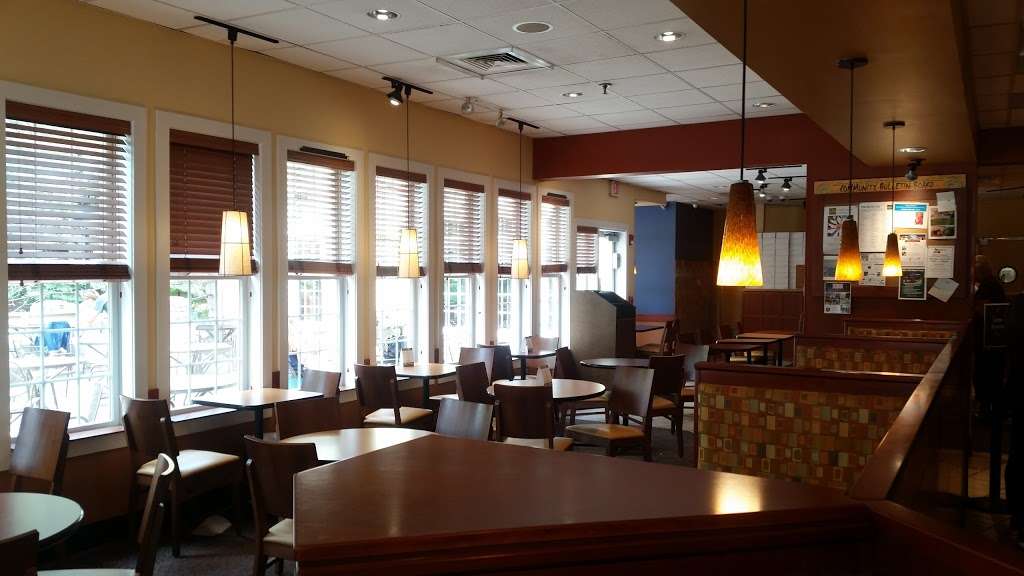 Panera Bread | 305 Waukegan Rd, Lake Bluff, IL 60044 | Phone: (847) 604-8451