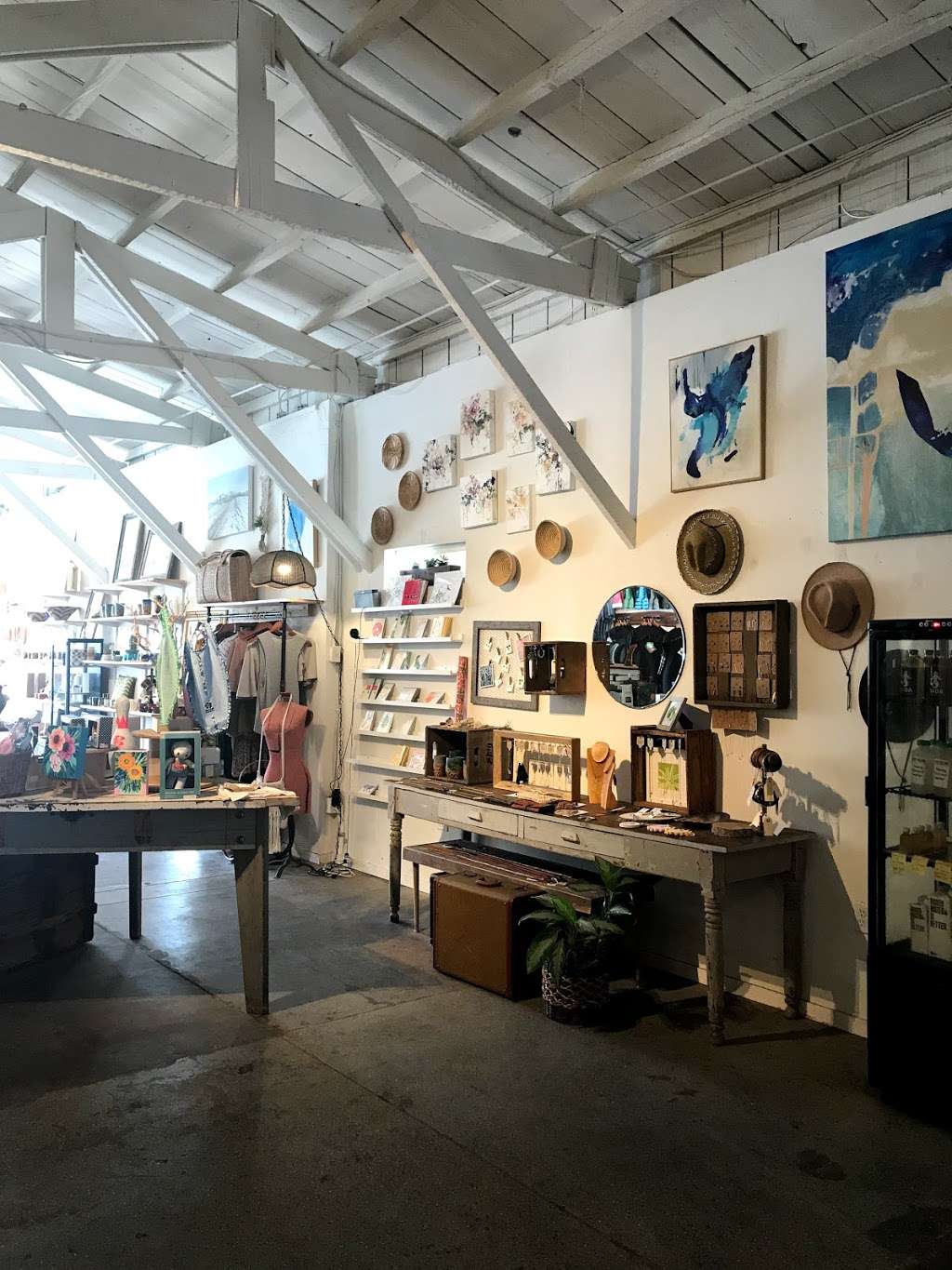 Saltwater Surf and Supply | 5032 Niagara Ave, San Diego, CA 92107 | Phone: (619) 226-3130