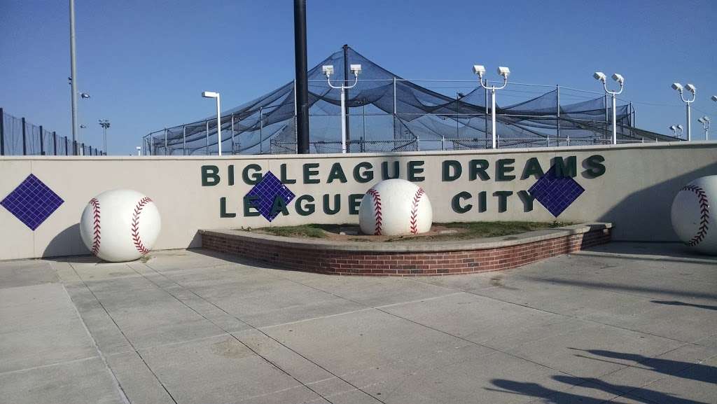 Big League Dreams League City | 1150 Big League Dreams Pkwy, League City, TX 77573, USA | Phone: (281) 316-3400