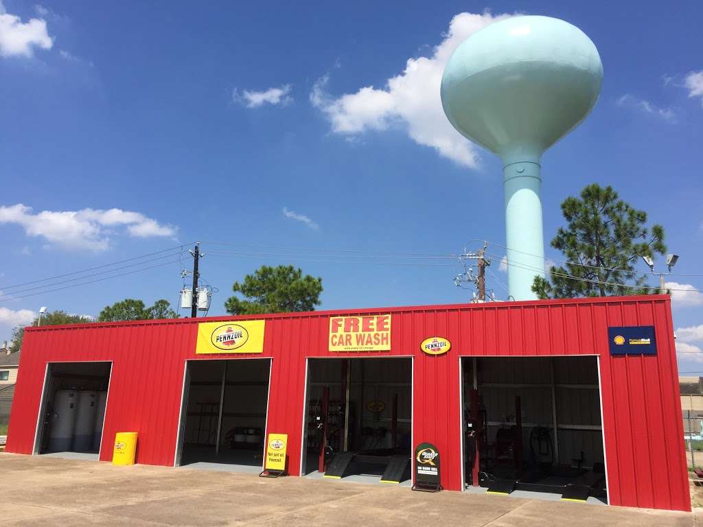 Colonial Car Wash | 12810 Westheimer Rd, Houston, TX 77077, USA | Phone: (281) 531-9028