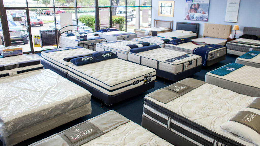 Mattresses and More - Pembroke Pines | 7825 Pines Blvd, Pembroke Pines, FL 33024, USA | Phone: (954) 843-0600