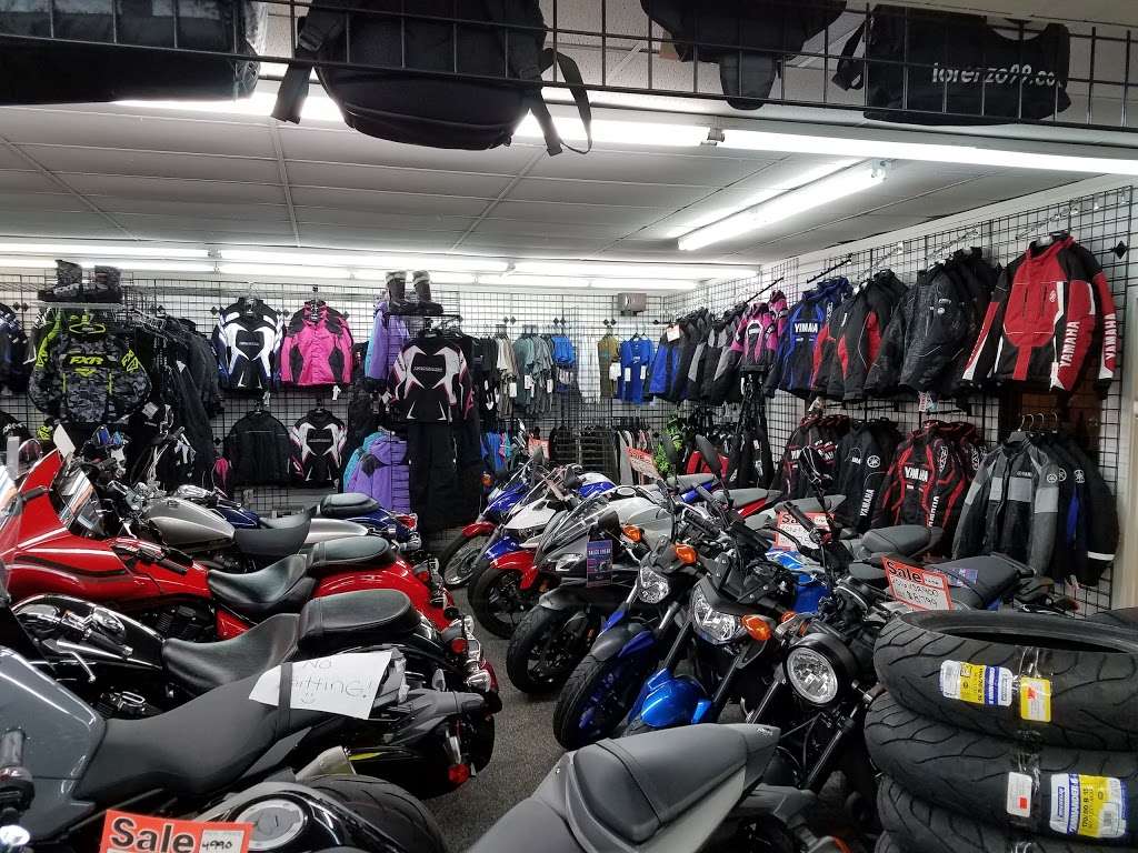 Richs Yamaha | S, 14354 Archer Ave, Lockport, IL 60441 | Phone: (815) 838-8130