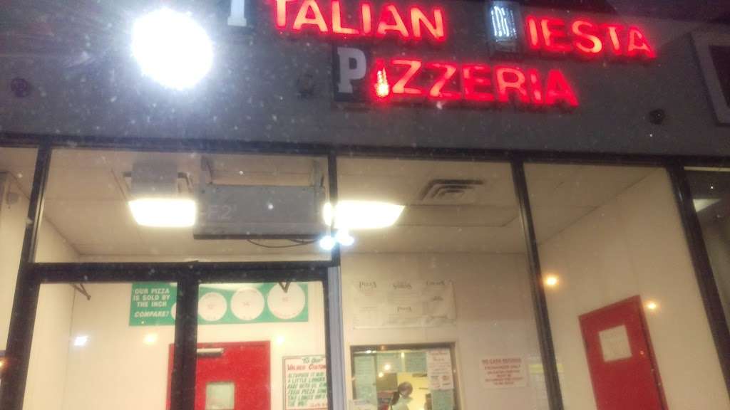 Italian Fiesta Pizzeria | 1306 E 47th St, Chicago, IL 60653, USA | Phone: (773) 684-2222