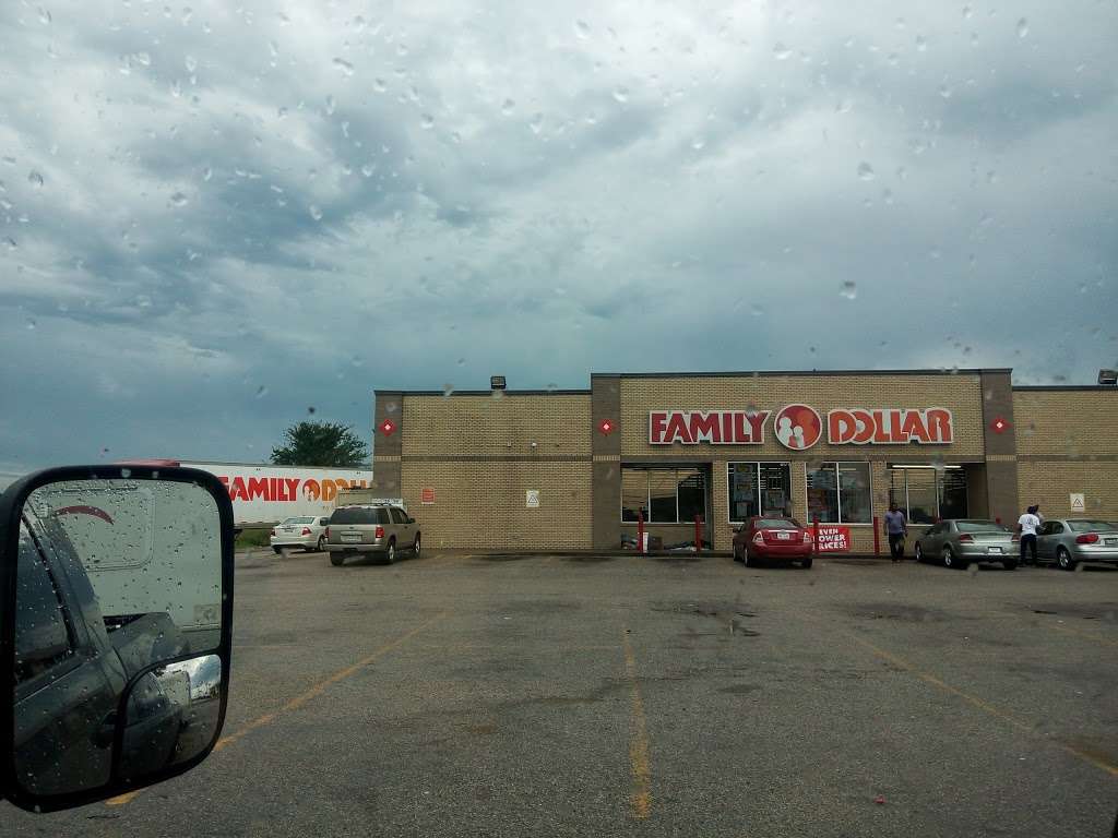 Family Dollar | 6171 Bonnie View Rd, Dallas, TX 75241, USA | Phone: (972) 225-4220