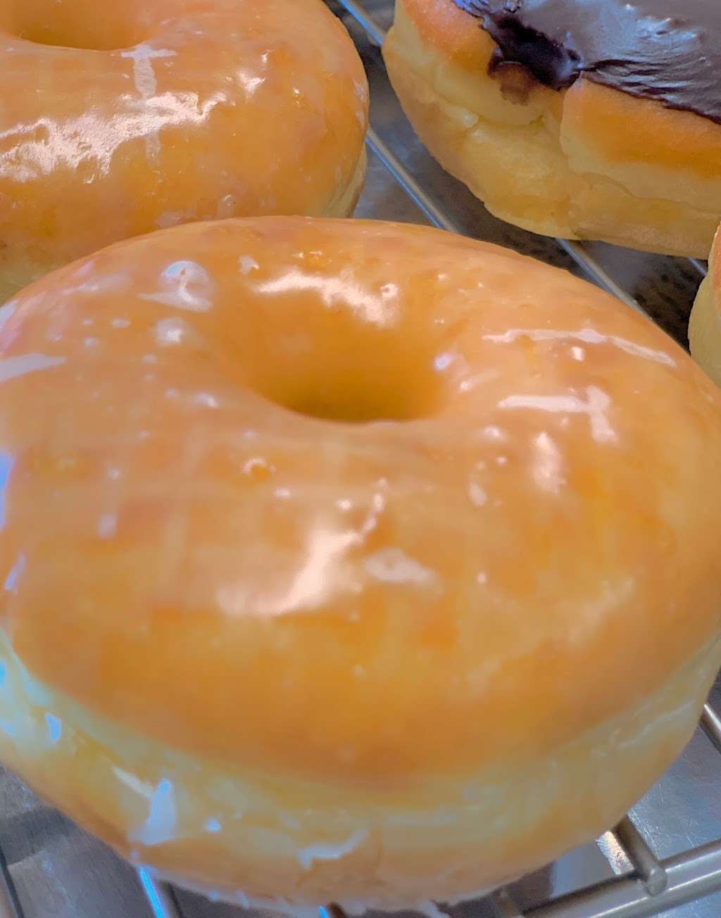 J P Donuts | 9889 Alondra Blvd, Bellflower, CA 90706, USA | Phone: (562) 920-6524