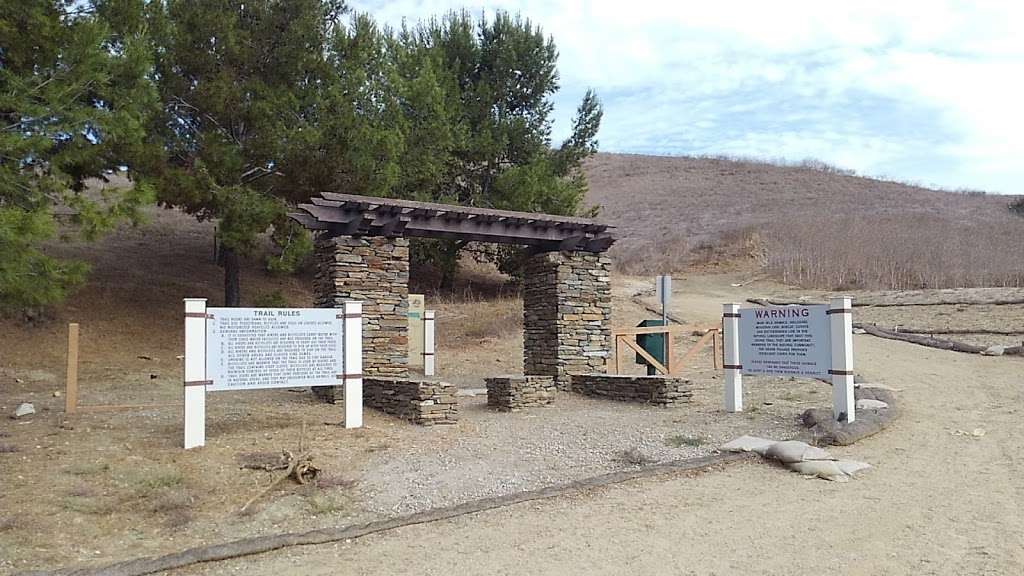 Ridgeline Trail-Camino Del Rio Trailhead | Camino del Rio, San Clemente, CA 92673, USA