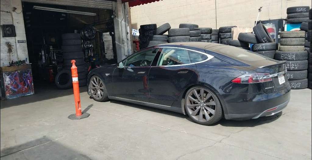 Central Tire Services #4 | 13213 Crenshaw Blvd, Hawthorne, CA 90250, USA | Phone: (310) 676-5033