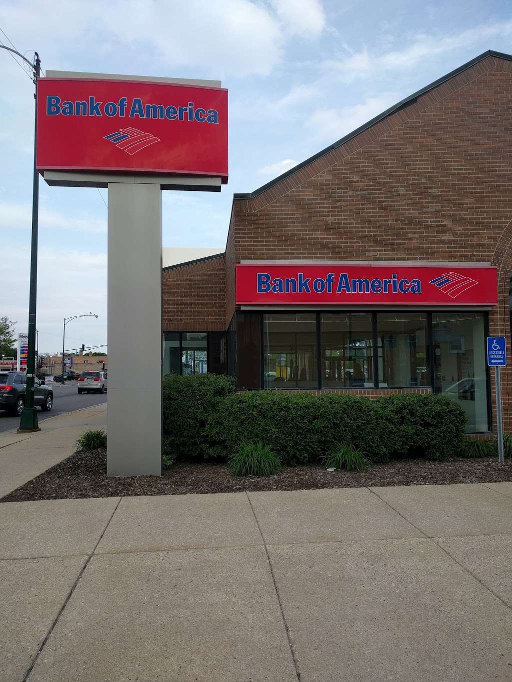 Bank of America Financial Center | 7225 W Belmont Ave, Chicago, IL 60634, USA | Phone: (773) 889-7800