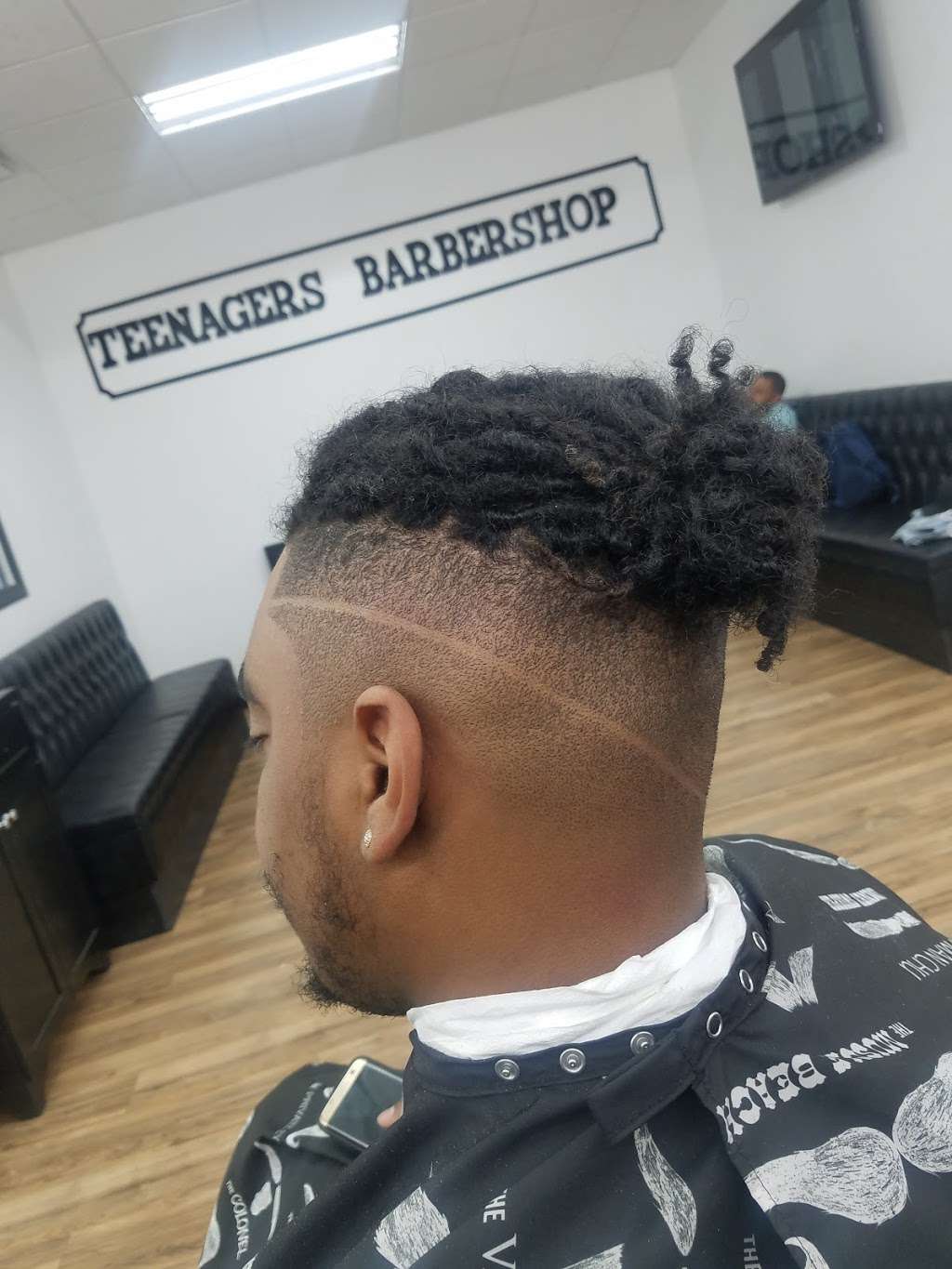 Teenagers Barbershop | 175-47 Hillside Avenue, Jamaica, NY 11432, USA | Phone: (718) 350-0091