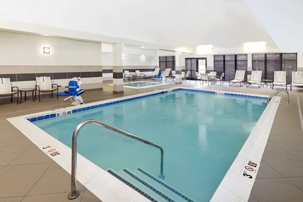 Homewood Suites by Hilton Munster | 9120 Calumet Ave, Munster, IN 46321 | Phone: (219) 836-5320