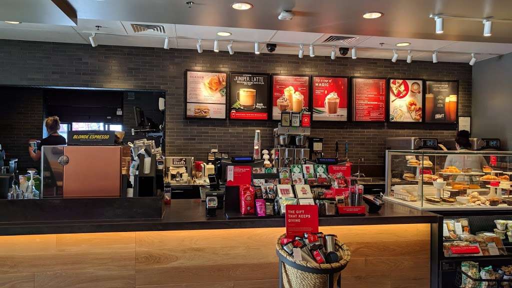 Starbucks | 1788 Lake St, Hanover Park, IL 60133, USA | Phone: (630) 830-4735