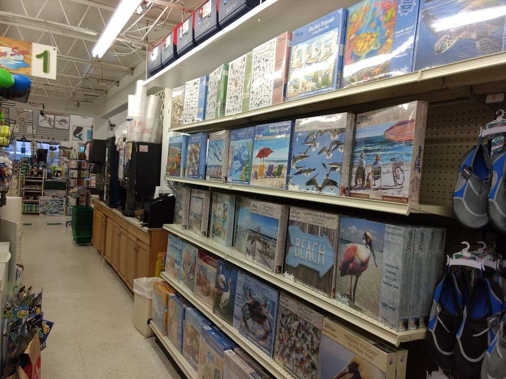 Seven Seas Grocery | 17523 Termini-San Luis Pass Rd, Galveston, TX 77554, USA | Phone: (409) 737-1152