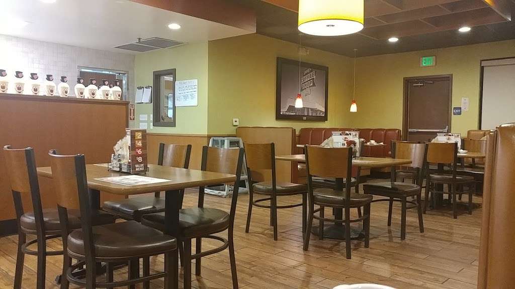 Dennys | 13165 Main St, Hesperia, CA 92345, USA | Phone: (760) 947-7180