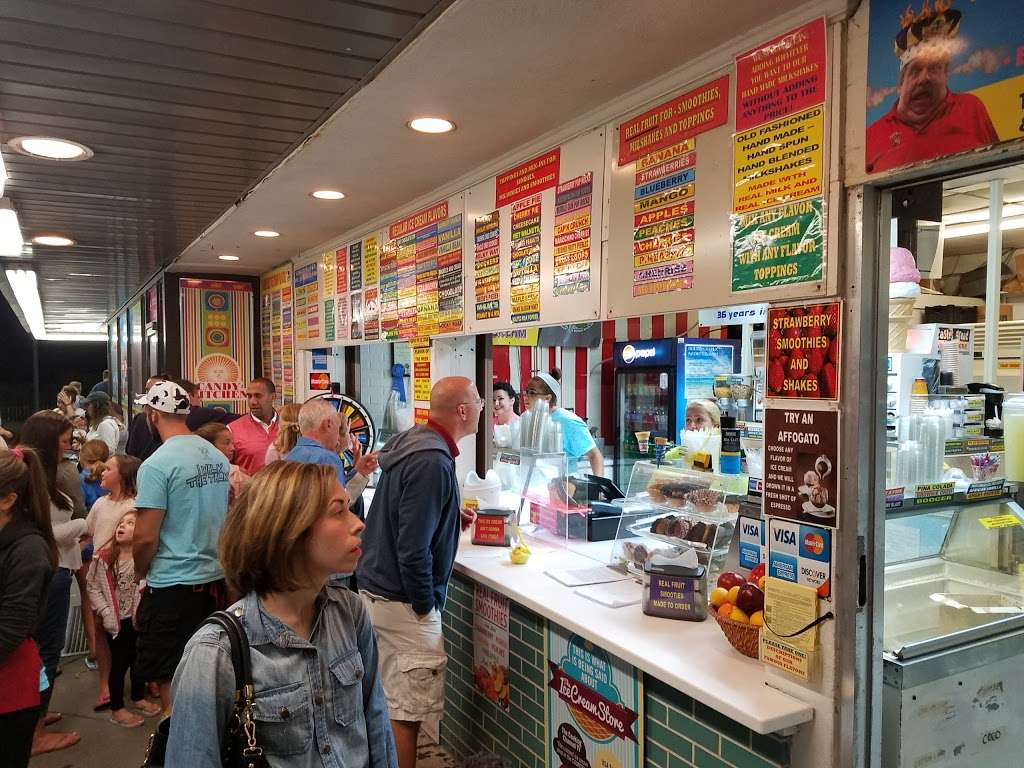 The Ice Cream Store | 6 Rehoboth Ave, Rehoboth Beach, DE 19971, USA | Phone: (302) 227-4609