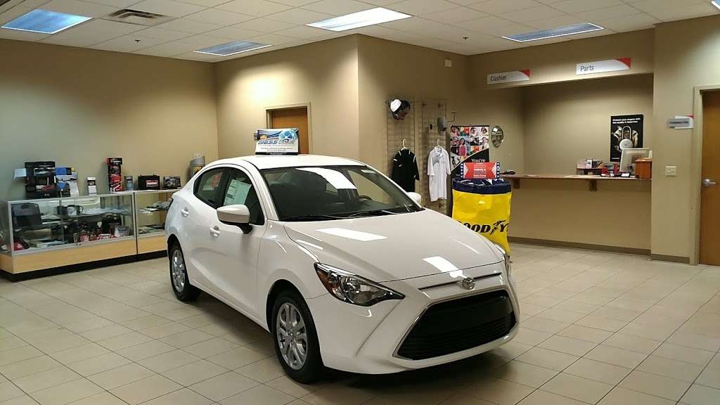 Carver Toyota of Columbus | 10255 US-31, Taylorsville, IN 47280, USA | Phone: (812) 526-7700